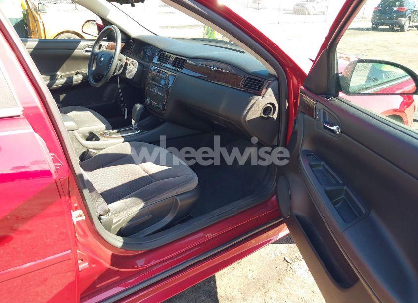 Photo 5 of 2013 Chevrolet Impala LT (VIN 2G1WB5E30D1114782)