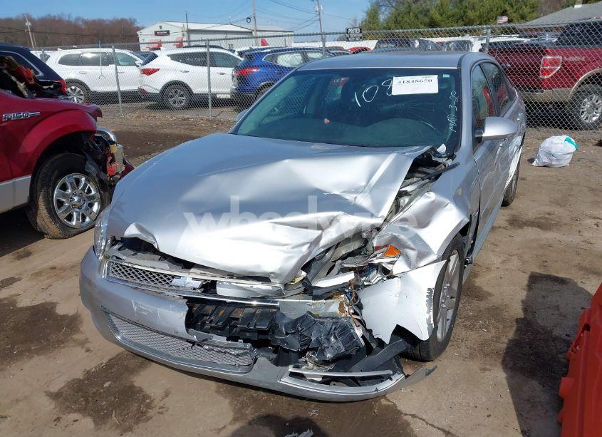 Photo 2 of 2014 Chevrolet Impala LIMITED LT (VIN 2G1WB5E31E1111083)