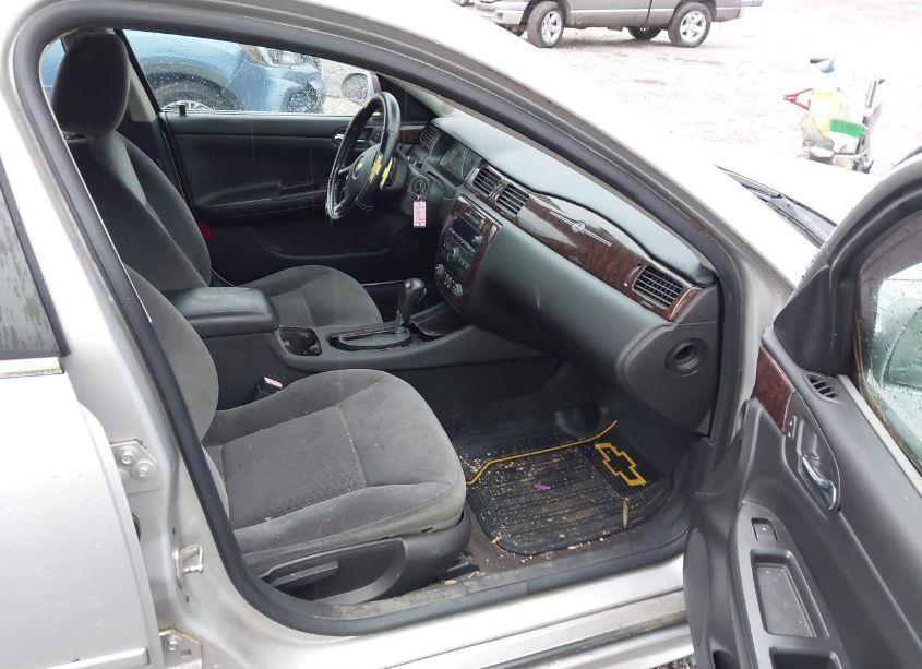 Photo 5 of 2014 Chevrolet Impala LIMITED LT (VIN 2G1WB5E31E1135125)