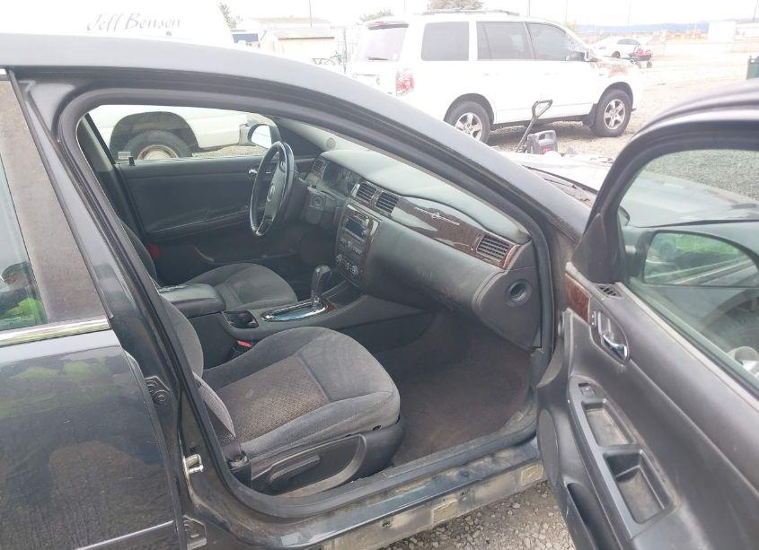 Photo 5 of 2014 Chevrolet Impala LIMITED LT (VIN 2G1WB5E31E1140387)