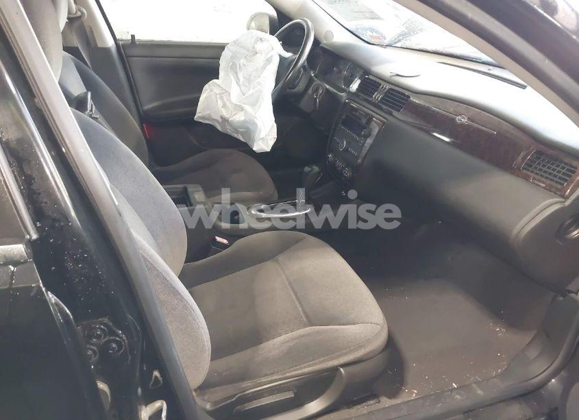 Photo 5 of 2014 Chevrolet Impala LIMITED LT (VIN 2G1WB5E31E1155326)