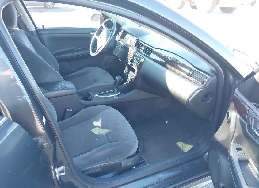 Photo 5 of 2014 Chevrolet Impala LIMITED LT (VIN 2G1WB5E31E1160445)