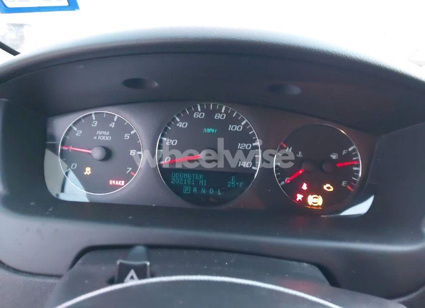 Photo 7 of 2015 Chevrolet Impala LIMITED LT (VIN 2G1WB5E31F1121842)