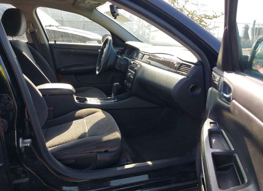 Photo 5 of 2014 Chevrolet Impala LIMITED LT (VIN 2G1WB5E32E1103591)