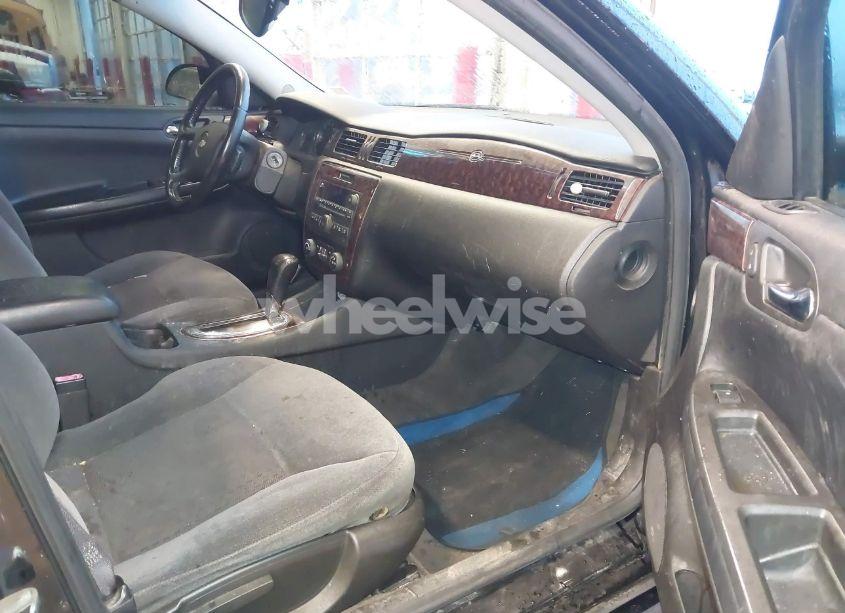 Photo 5 of 2014 Chevrolet Impala LIMITED LT (VIN 2G1WB5E32E1167792)