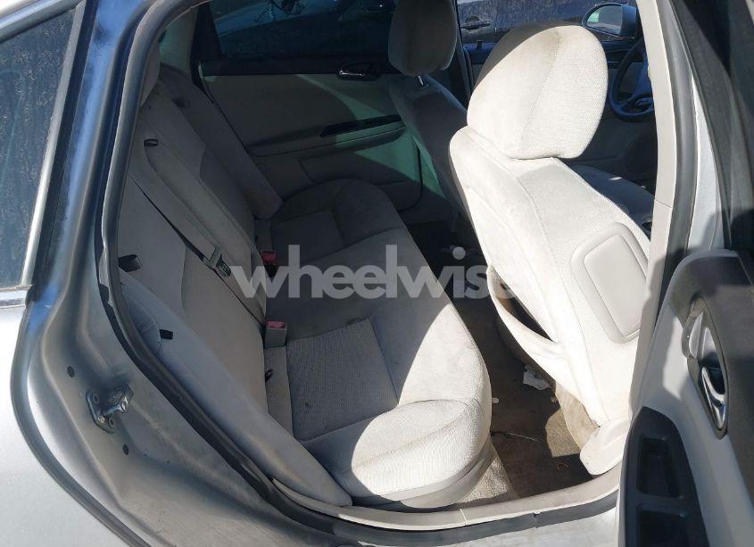 Photo 8 of 2015 Chevrolet Impala LIMITED LT (VIN 2G1WB5E32F1111157)