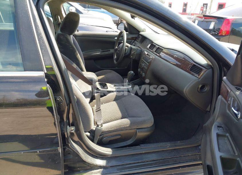 Photo 5 of 2016 Chevrolet Impala LIMITED LT (VIN 2G1WB5E32G1103853)