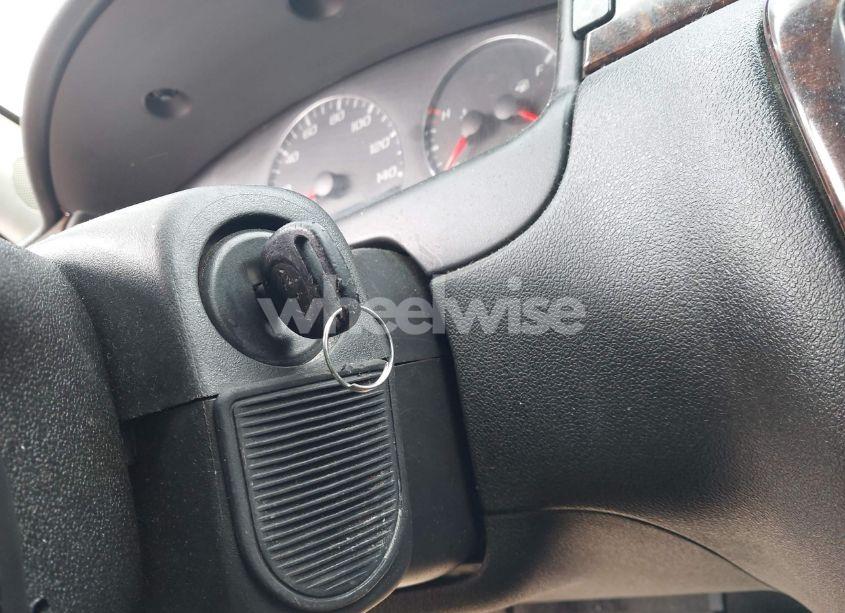 Photo 11 of 2012 Chevrolet Impala LT (VIN 2G1WB5E33C1153896)