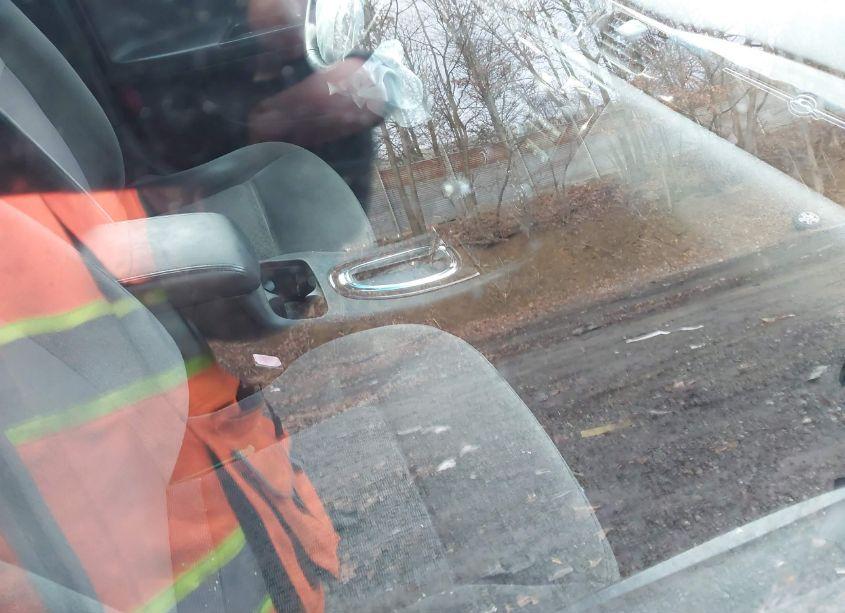 Photo 5 of 2014 Chevrolet Impala LIMITED LT (VIN 2G1WB5E33E1122599)