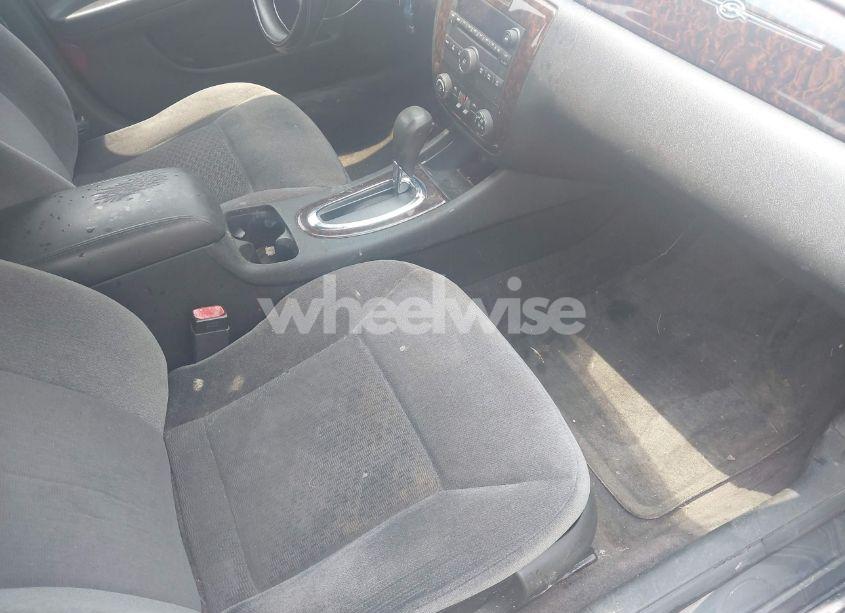 Photo 5 of 2015 Chevrolet Impala LIMITED LT (VIN 2G1WB5E33F1127786)