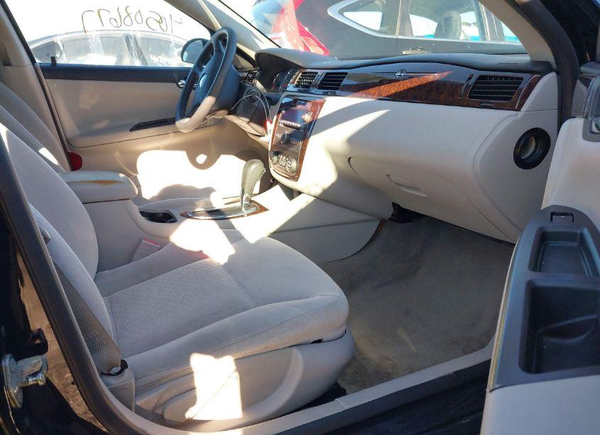 Photo 5 of 2015 Chevrolet Impala LIMITED LT (VIN 2G1WB5E33F1145494)