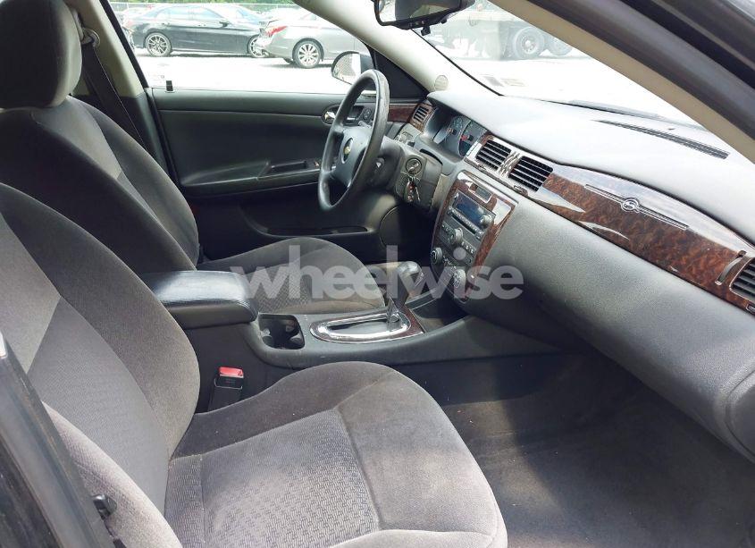 Photo 5 of 2016 Chevrolet Impala LIMITED LT (VIN 2G1WB5E33G1102890)