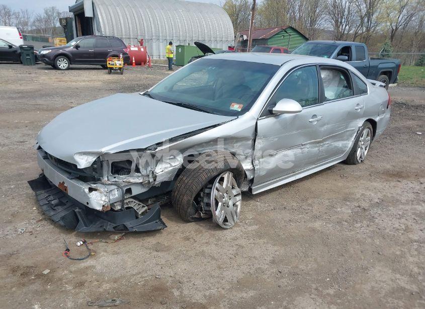 Photo 2 of 2012 Chevrolet Impala LT (VIN 2G1WB5E34C1135388)