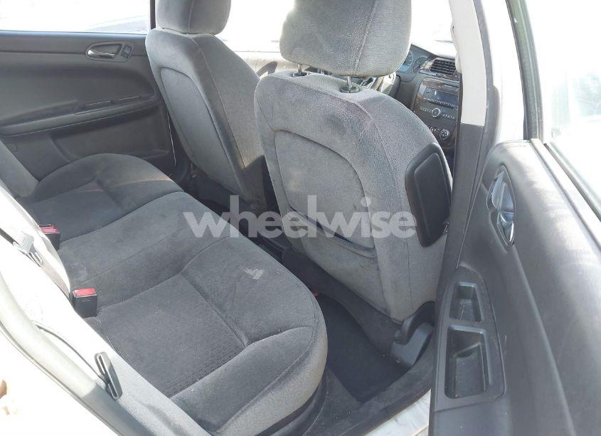 Photo 8 of 2012 Chevrolet Impala LT (VIN 2G1WB5E34C1197972)