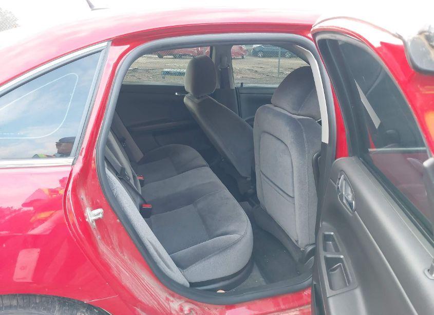 Photo 8 of 2013 Chevrolet Impala LT (VIN 2G1WB5E34D1176993)