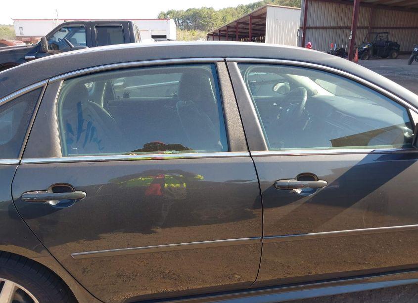 Photo 13 of 2015 Chevrolet Impala LIMITED LT (VIN 2G1WB5E34F1130115)