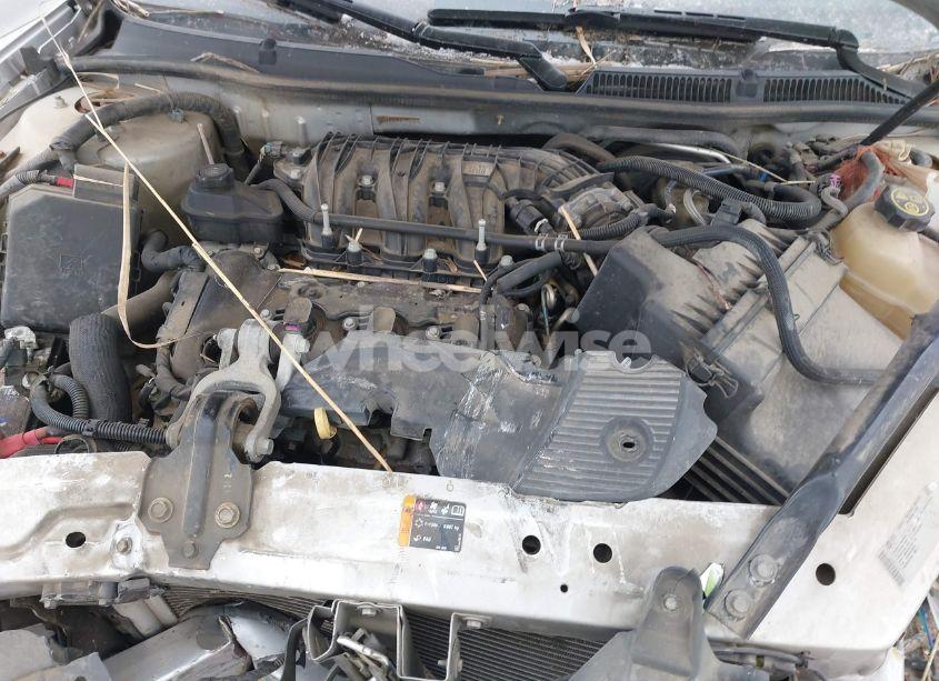 Photo 10 of 2013 Chevrolet Impala LT (VIN 2G1WB5E35D1114034)