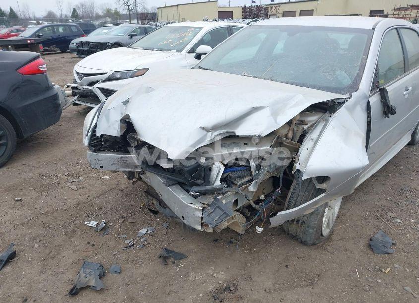 Photo 6 of 2013 Chevrolet Impala LT (VIN 2G1WB5E35D1114034)