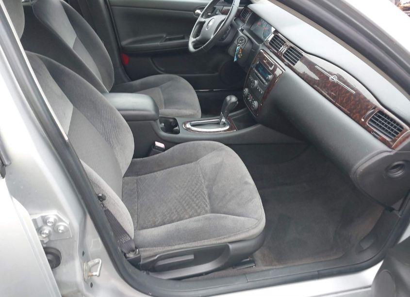 Photo 5 of 2014 Chevrolet Impala LIMITED LT (VIN 2G1WB5E35E1103438)