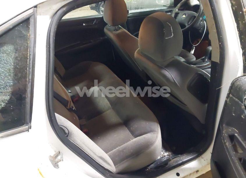 Photo 8 of 2014 Chevrolet Impala LIMITED LT (VIN 2G1WB5E35E1108574)