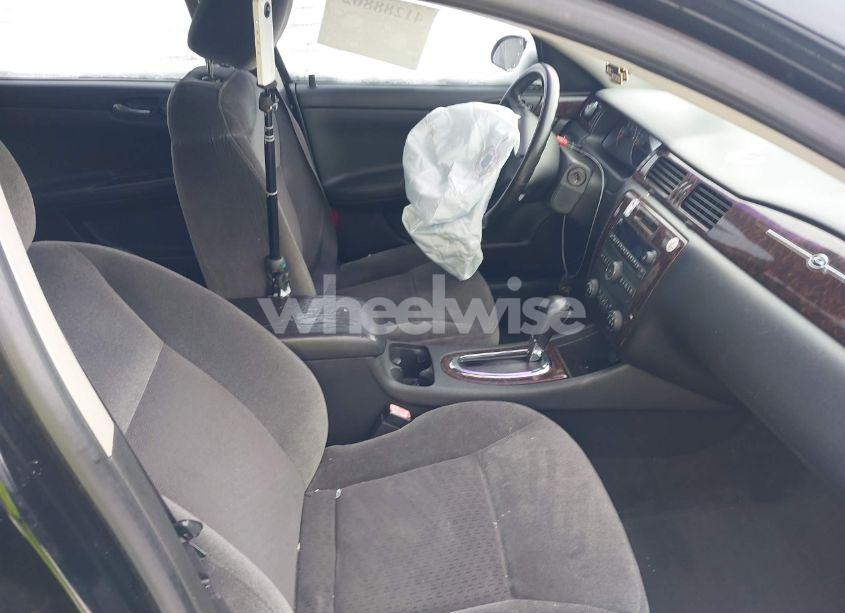 Photo 5 of 2014 Chevrolet Impala LIMITED LT (VIN 2G1WB5E35E1134818)