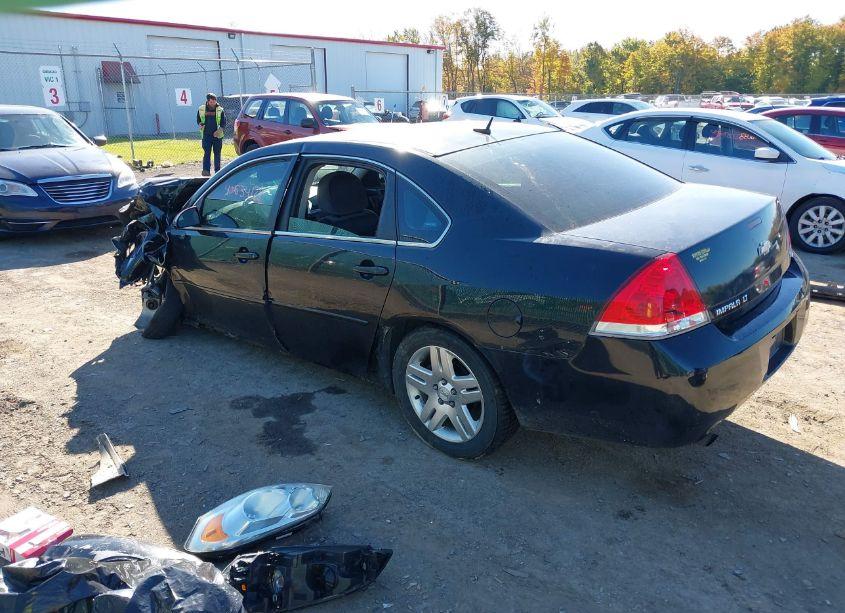 Photo 3 of 2014 Chevrolet Impala LIMITED LT (VIN 2G1WB5E35E1173618)