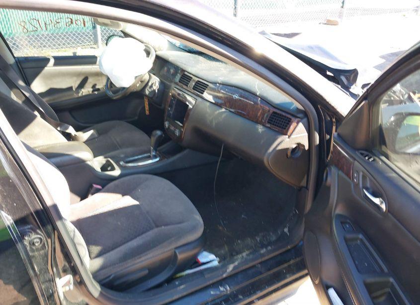 Photo 5 of 2014 Chevrolet Impala LIMITED LT (VIN 2G1WB5E35E1173618)