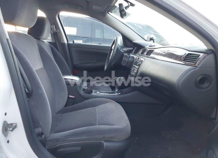 Photo 5 of 2016 Chevrolet Impala LIMITED LT (VIN 2G1WB5E35G1182919)