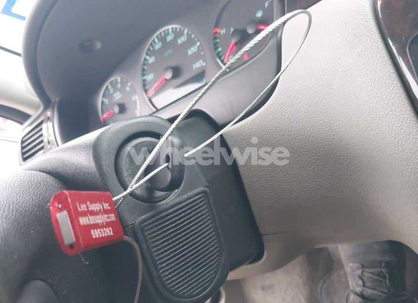 Photo 11 of 2012 Chevrolet Impala LT (VIN 2G1WB5E36C1116597)