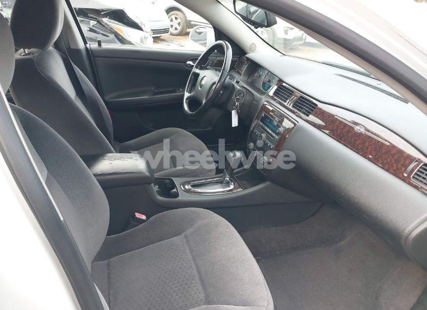 Photo 5 of 2014 Chevrolet Impala LIMITED LT (VIN 2G1WB5E36E1107711)