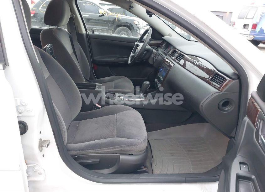 Photo 5 of 2014 Chevrolet Impala LIMITED LT (VIN 2G1WB5E36E1145004)