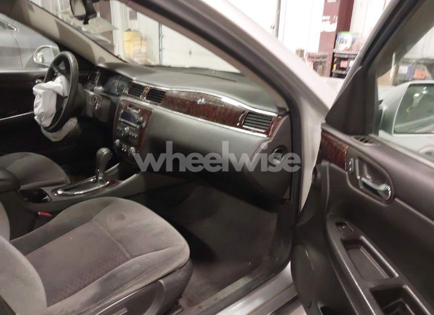 Photo 5 of 2015 Chevrolet Impala LIMITED LT (VIN 2G1WB5E36F1141195)