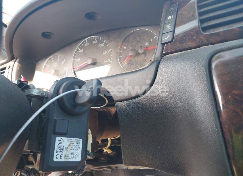 Photo 11 of 2012 Chevrolet Impala LT (VIN 2G1WB5E37C1306182)