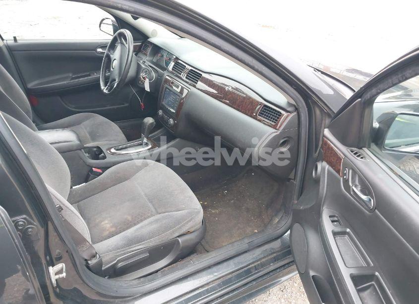 Photo 5 of 2014 Chevrolet Impala LIMITED LT (VIN 2G1WB5E37E1131502)