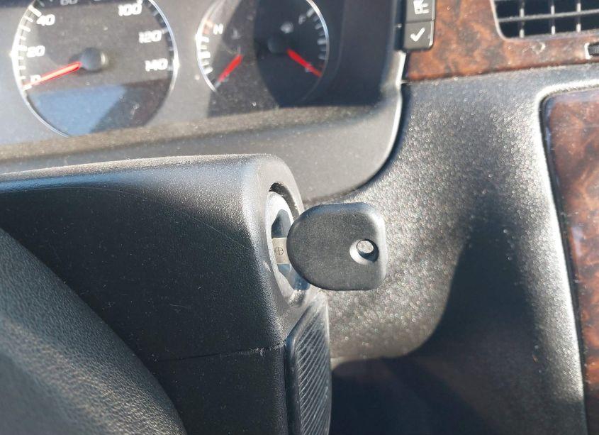 Photo 11 of 2014 Chevrolet Impala LIMITED LT (VIN 2G1WB5E37E1135422)