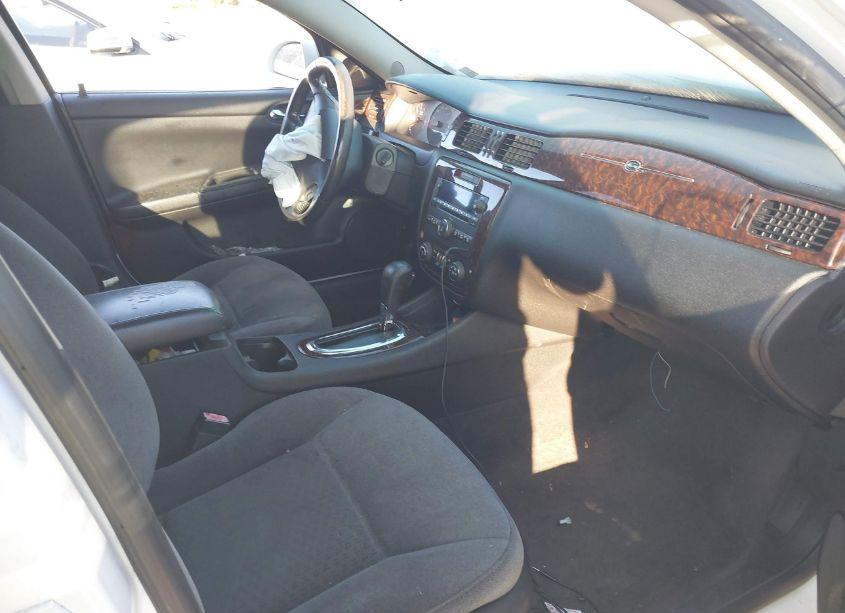 Photo 5 of 2014 Chevrolet Impala LIMITED LT (VIN 2G1WB5E37E1135422)