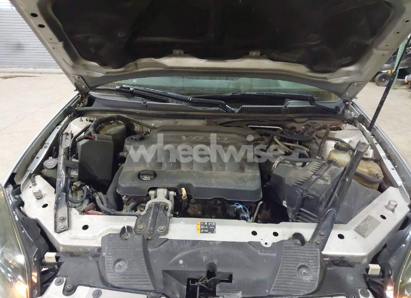 Photo 10 of 2012 Chevrolet Impala LT (VIN 2G1WB5E38C1125513)