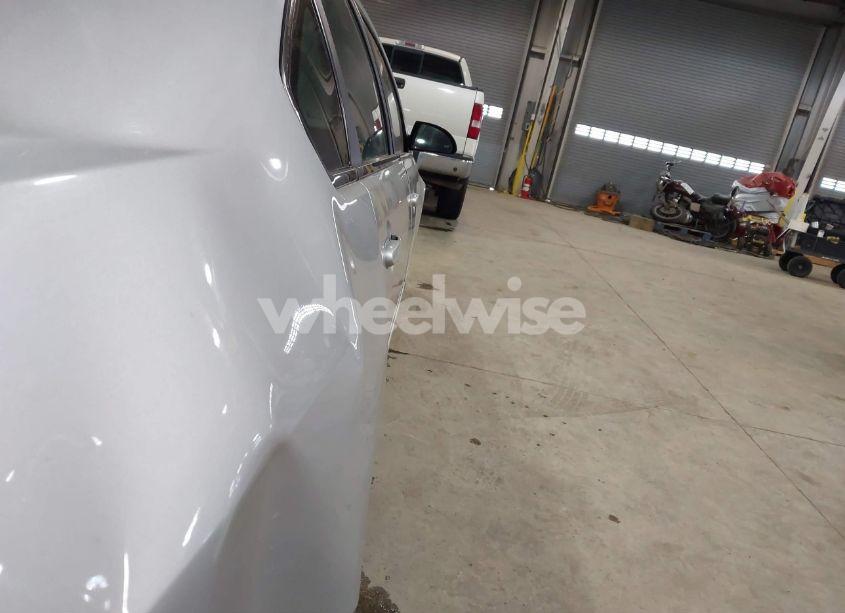 Photo 18 of 2012 Chevrolet Impala LT (VIN 2G1WB5E38C1125513)