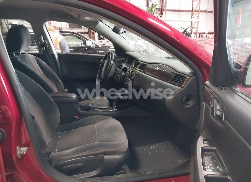 Photo 5 of 2012 Chevrolet Impala LT (VIN 2G1WB5E38C1263004)