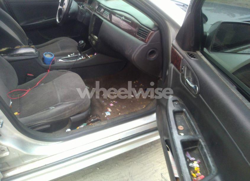 Photo 5 of 2014 Chevrolet Impala LIMITED LT (VIN 2G1WB5E38E1125692)