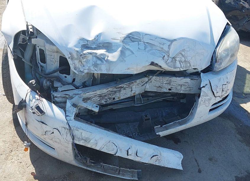 Photo 6 of 2014 Chevrolet Impala LIMITED LT (VIN 2G1WB5E38E1179705)