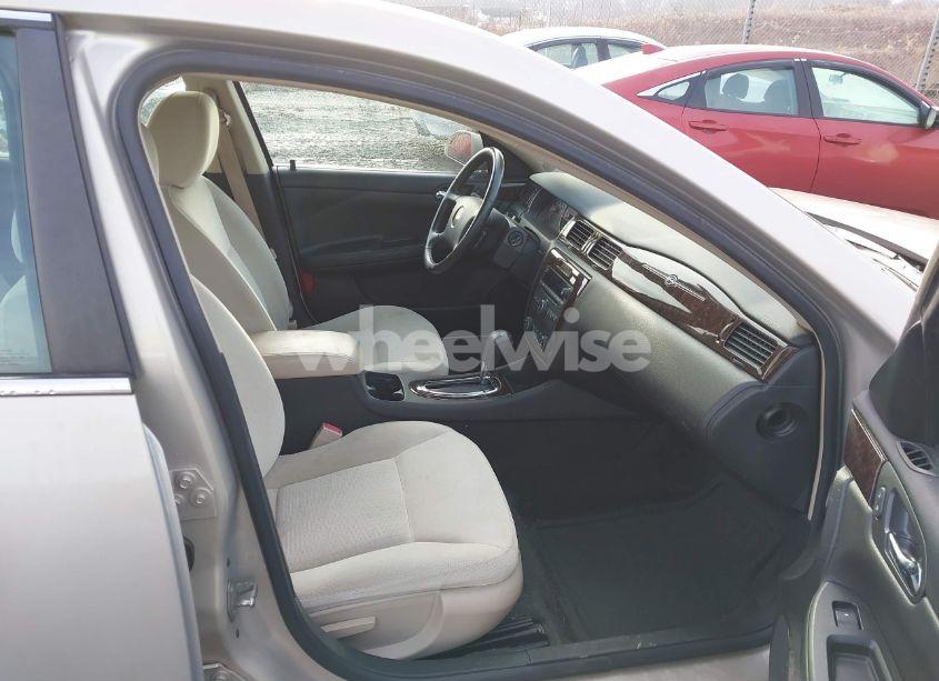 Photo 5 of 2012 Chevrolet Impala LT (VIN 2G1WB5E39C1120854)