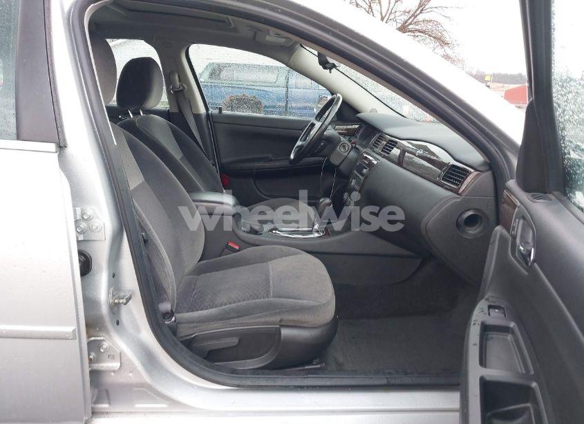 Photo 5 of 2012 Chevrolet Impala LT (VIN 2G1WB5E39C1144751)