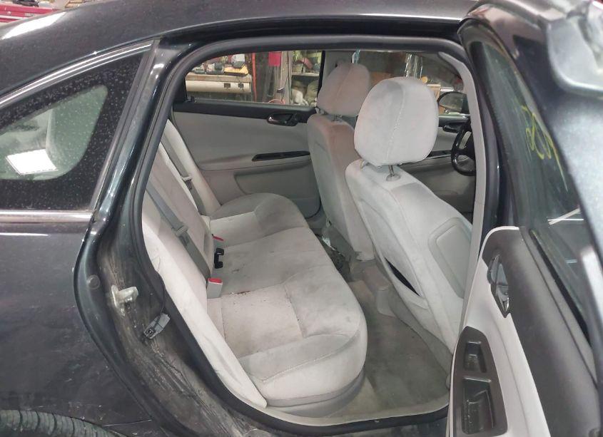 Photo 8 of 2014 Chevrolet Impala LIMITED LT (VIN 2G1WB5E39E1102437)