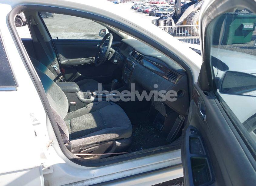 Photo 5 of 2016 Chevrolet Impala LIMITED LT (VIN 2G1WB5E39G1120472)