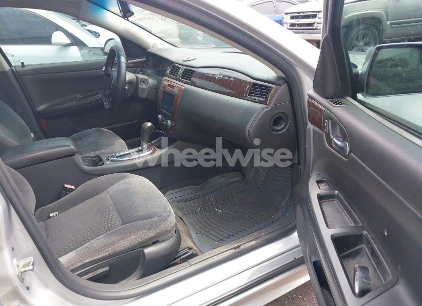 Photo 5 of 2015 Chevrolet Impala LIMITED LT (VIN 2G1WB5E3XF1133942)