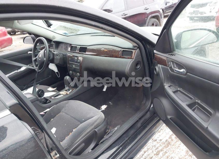 Photo 5 of 2015 Chevrolet Impala LIMITED LT (VIN 2G1WB5E3XF1141944)