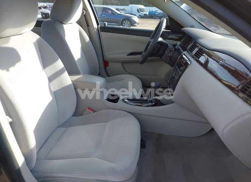 Photo 5 of 2015 Chevrolet Impala LIMITED LT (VIN 2G1WB5E3XF1150868)