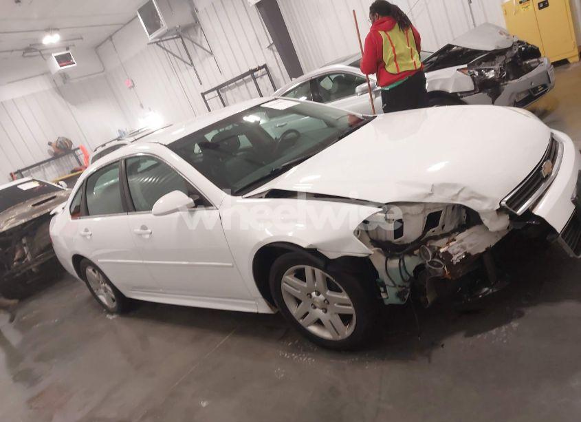 Photo 13 of 2010 Chevrolet Impala LT (VIN 2G1WB5EK0A1178565)