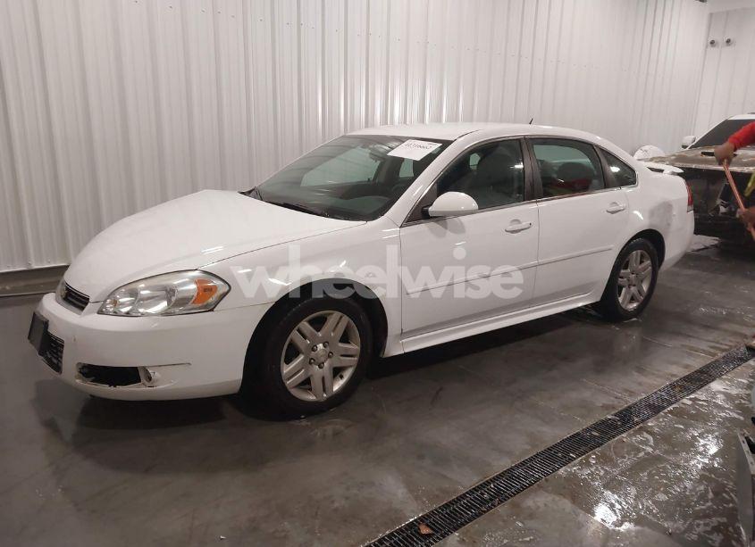 Photo 2 of 2010 Chevrolet Impala LT (VIN 2G1WB5EK0A1178565)